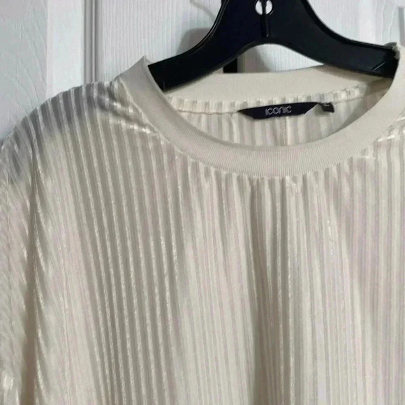 Iconic cream long sleeve top shirt blouse size Large - Picture 4 of 12